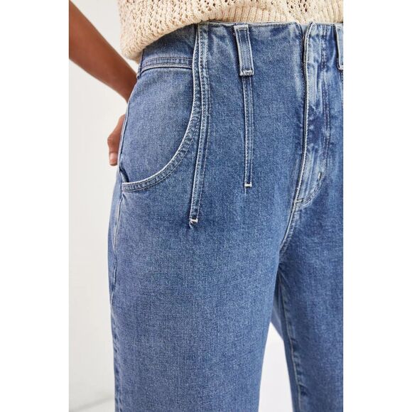 NWT AG Jeans The Aven Darted Straight Leg Jeans in Highgate Wash Size 31 - Picture 3 of 16